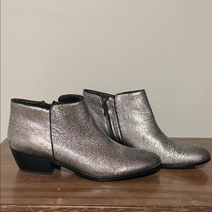 Chic Sam Edelman Petty Argento Silver sparkle Ankle Boots 10m